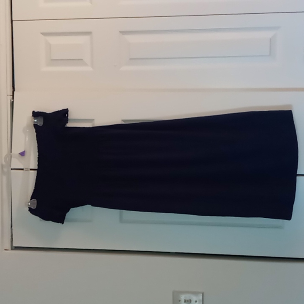 NWOT Old Navy navy blue smocked off the shoulder maxi dress